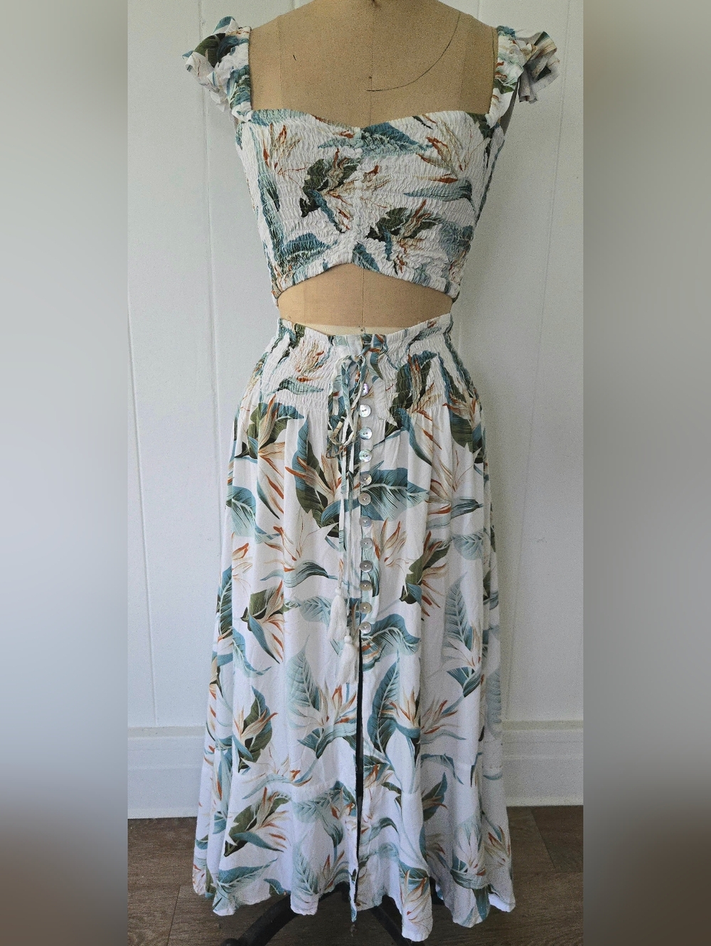 Hawaiian Summer Skirt Set - Picture 2 of 9